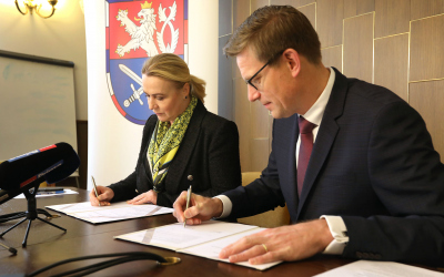 signing_of_the_memorandum.jpg